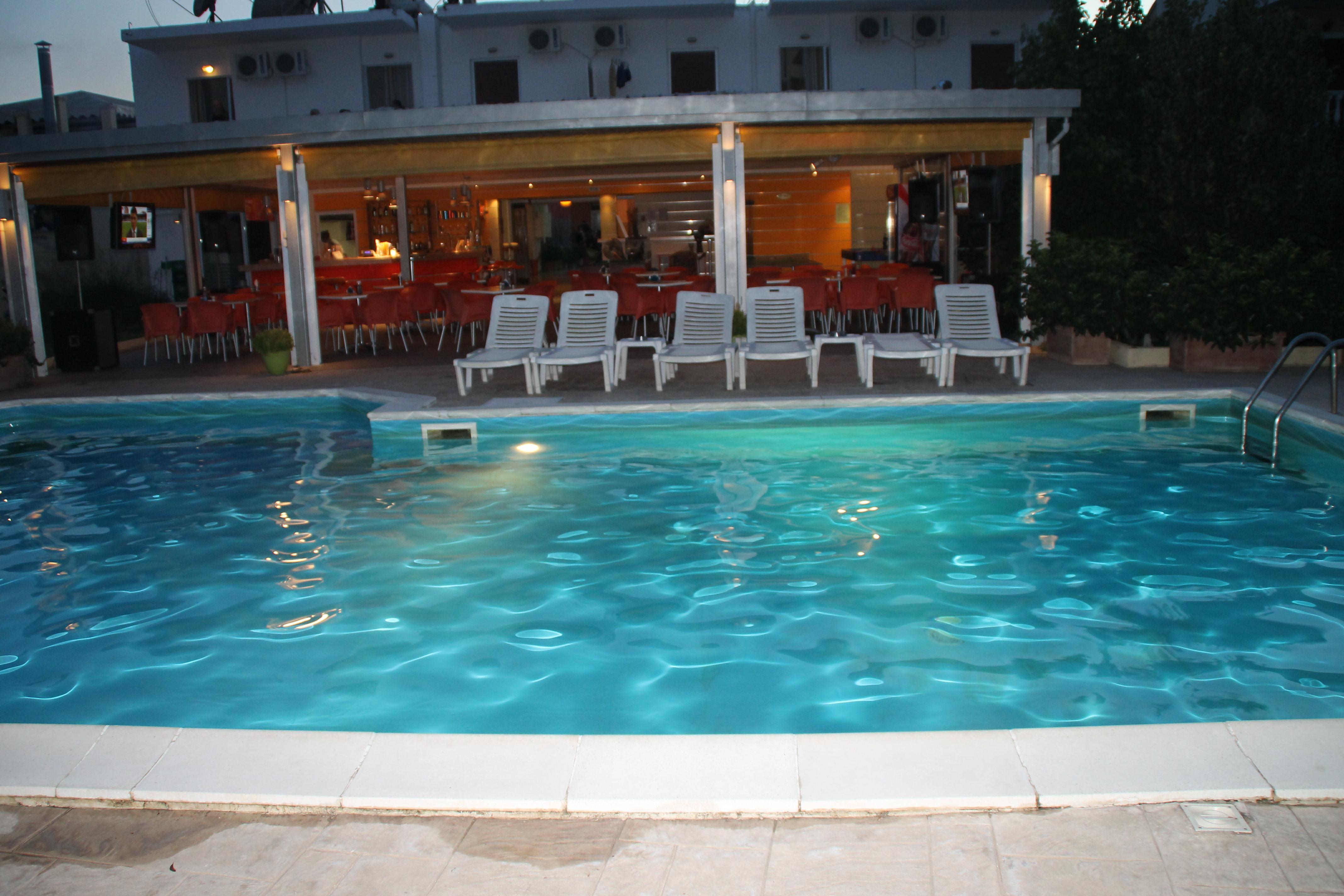 Kavos Central Gardens Apart otel Dış mekan fotoğraf