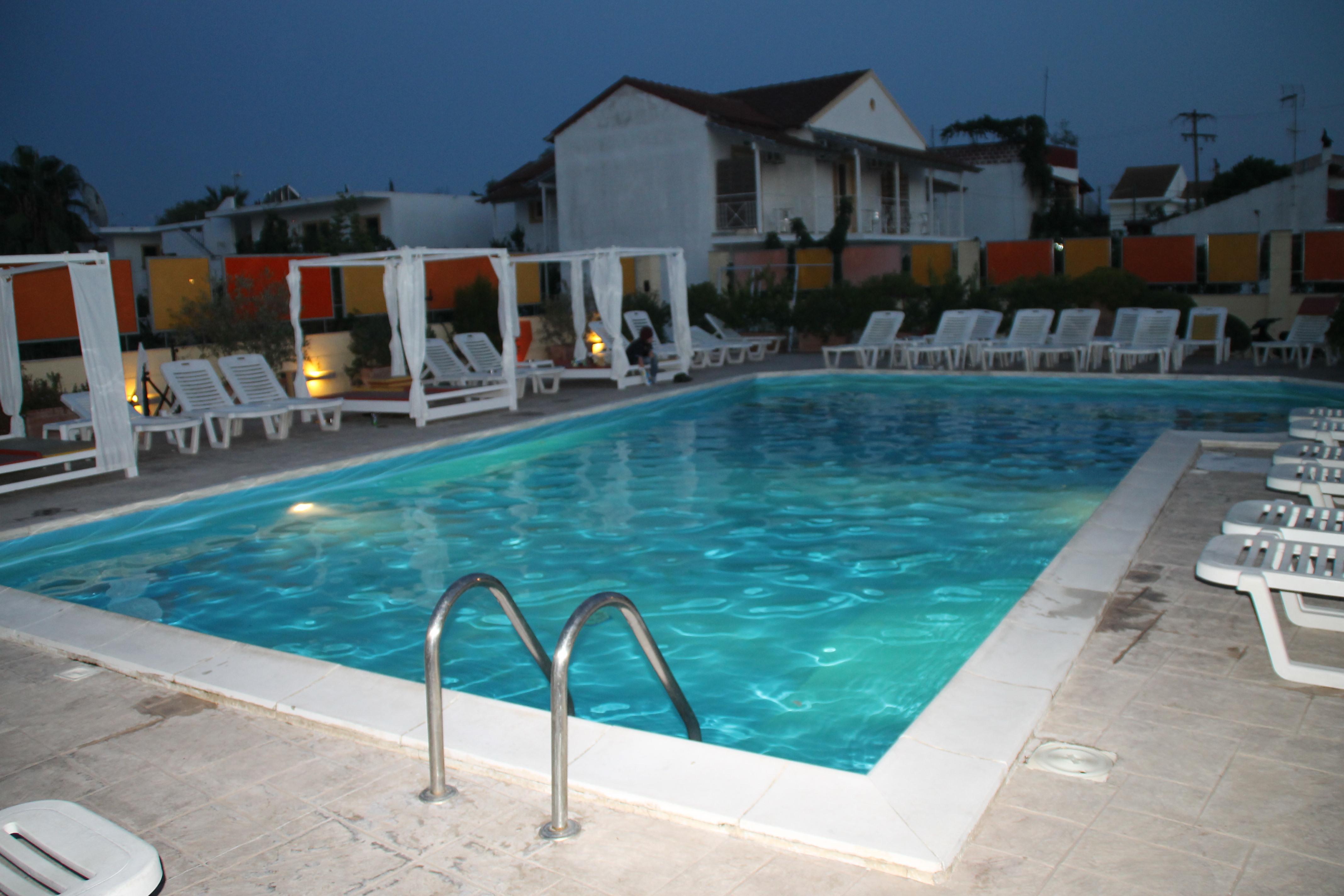 Kavos Central Gardens Apart otel Dış mekan fotoğraf