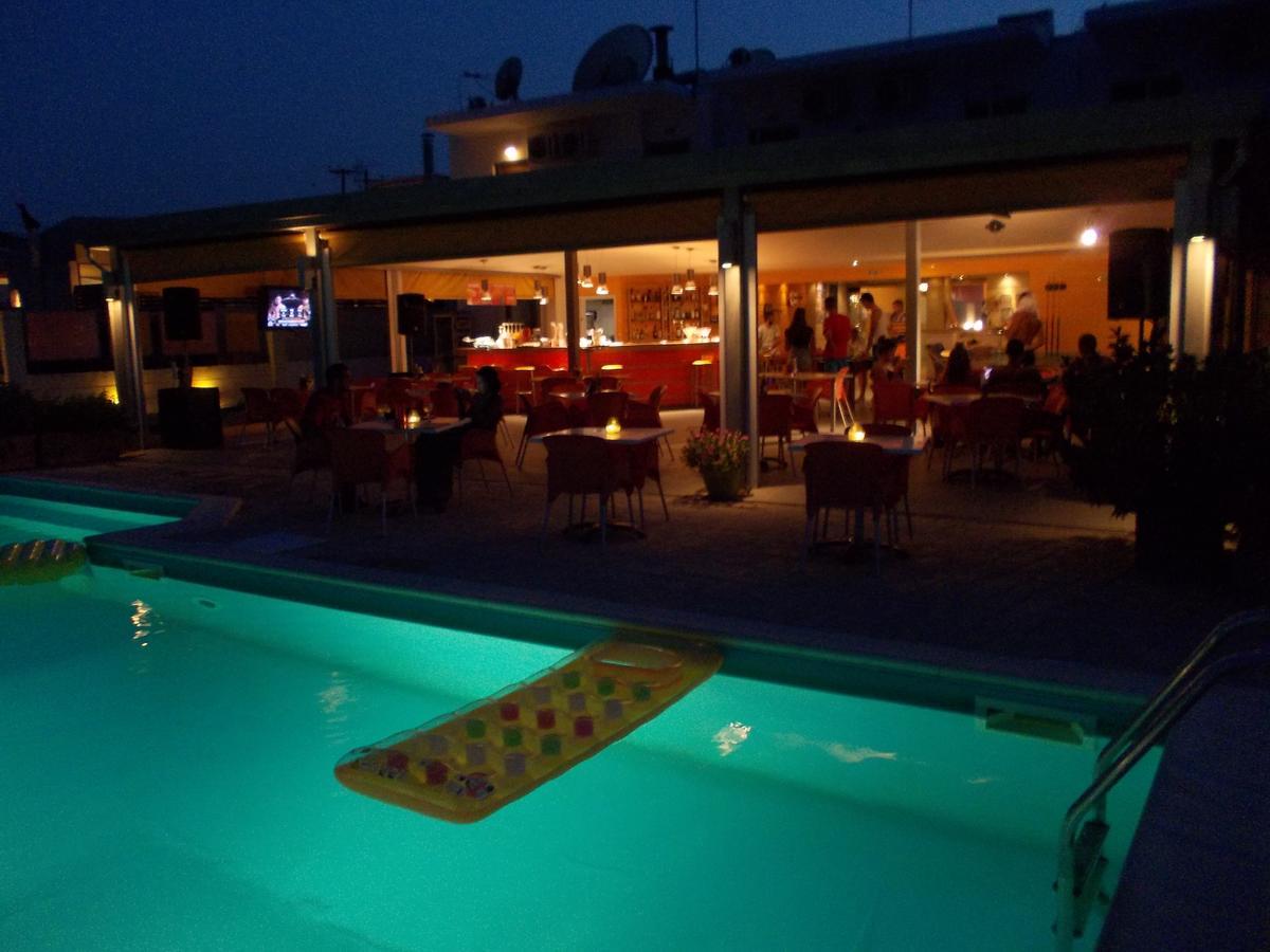 Kavos Central Gardens Apart otel Dış mekan fotoğraf