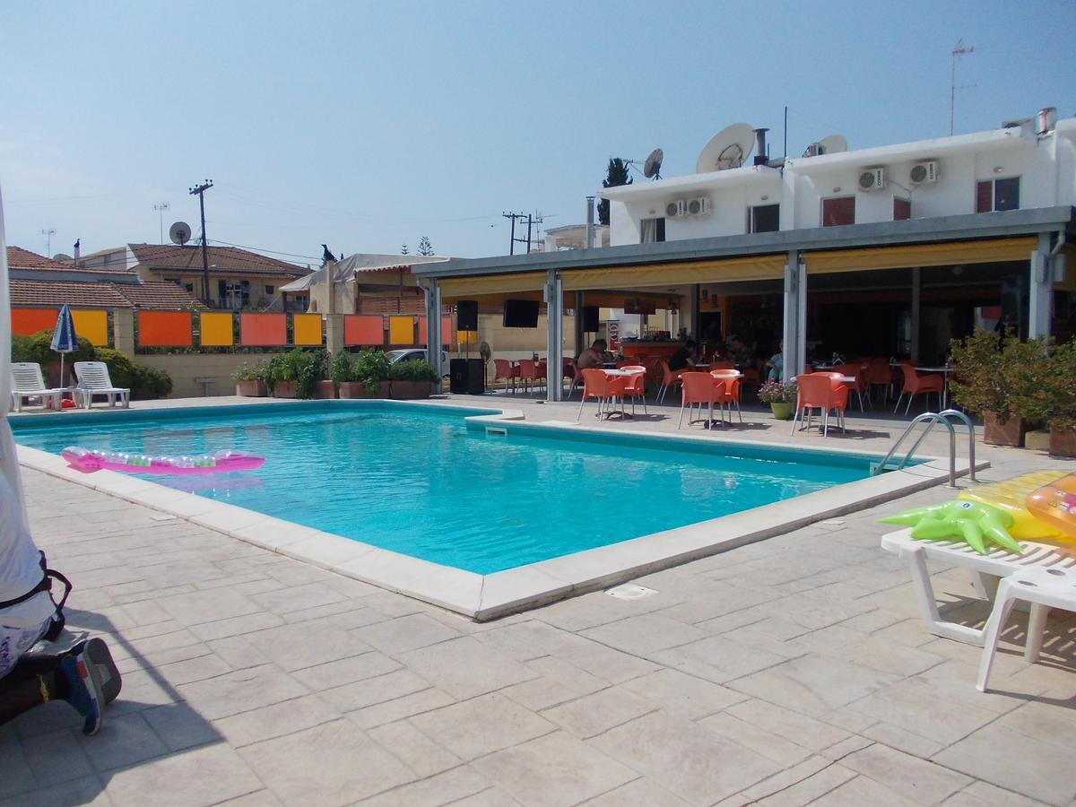 Kavos Central Gardens Apart otel Dış mekan fotoğraf